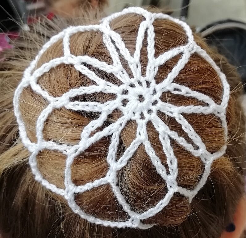 Filet chignon MAE au crochet coiffure danseuse fait main made in France Création laet-crochete