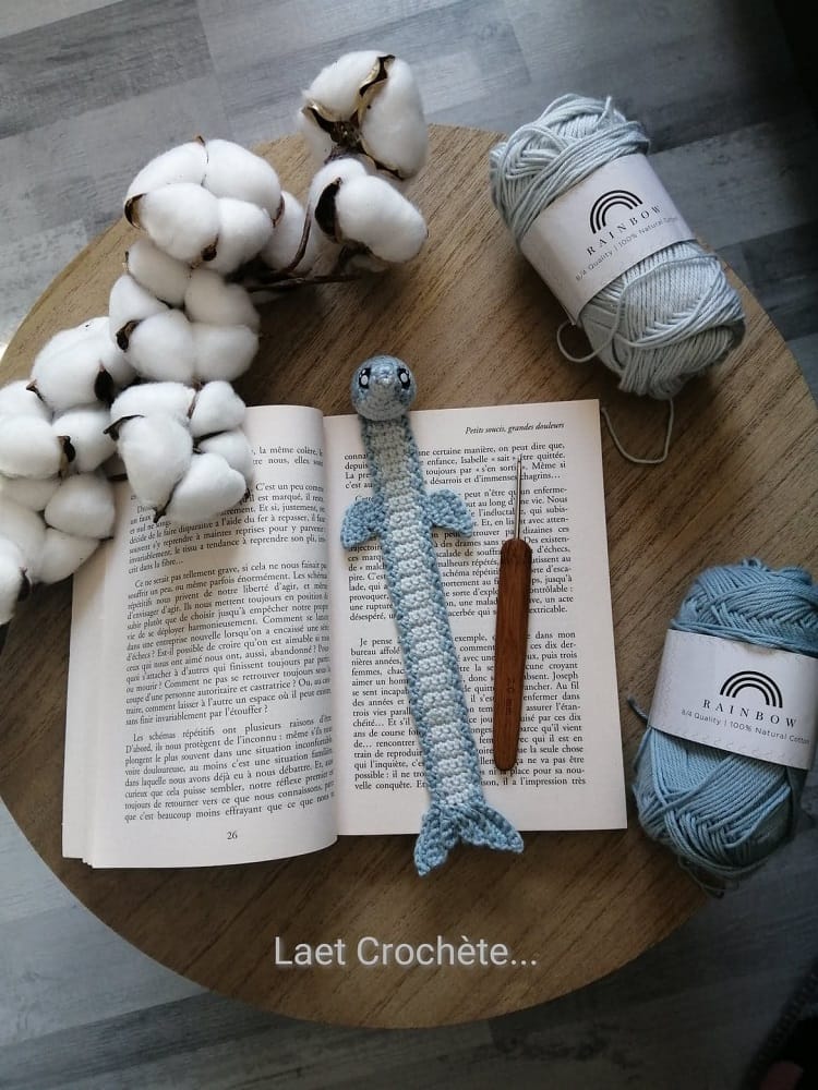 Marque page dauphin idée cadeau Marque page personnalisé fait main made in France Création laet-crochete