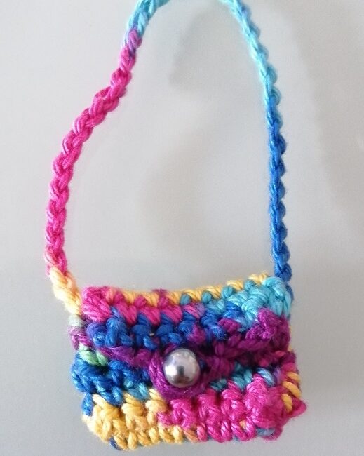 Sac Barbie CLEMENT au crochet idée Cadeau jouet enfant barbie poupée mannequin fait main made in France Création laet-crochete