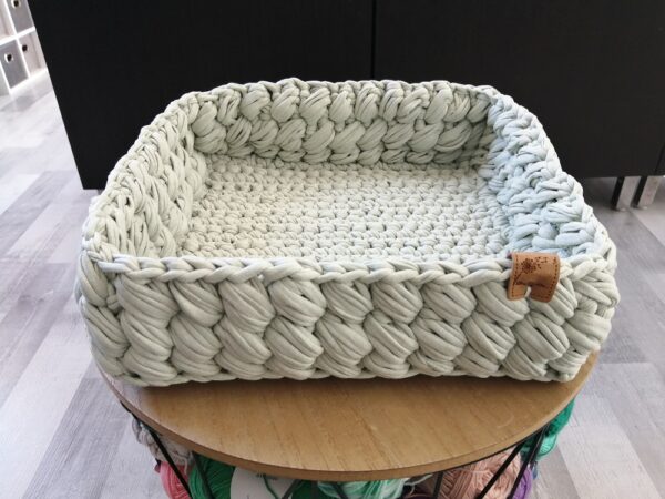 Panière lycra LEA décoration panier garni rangement organiseur affaires bébé vide poche fait au crochet fait main made in France Création laet-crochete