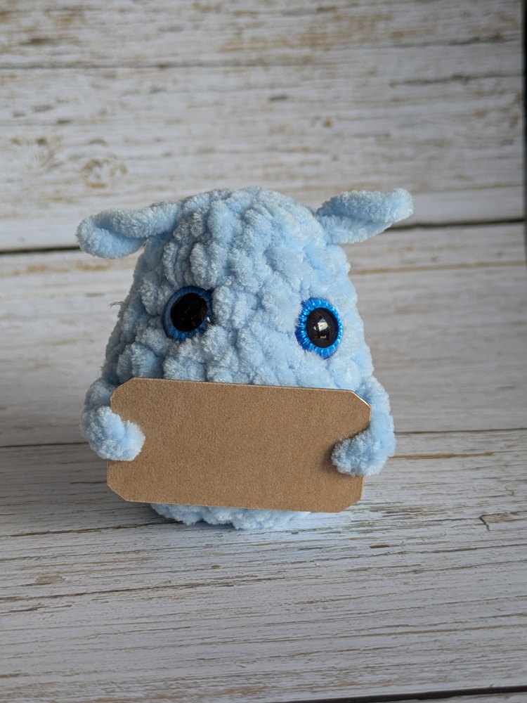 p'tit truc en p'luche bleu pastel